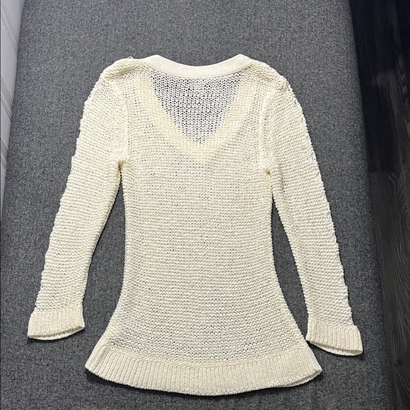 bebe Cream V-Neck Sweater - Picture 4 of 4